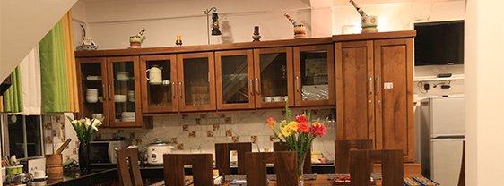 Holiday Bungalow in Nuwara Eliya - Image